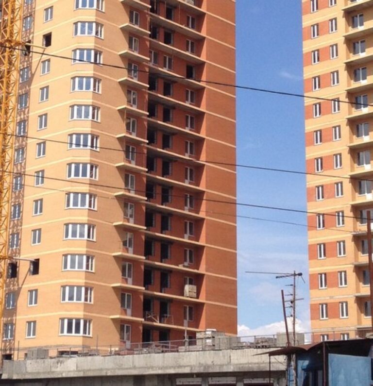 В Волгограде обманутые дольщики требуют признать банкротом компанию «Квартстрой-ВГ»