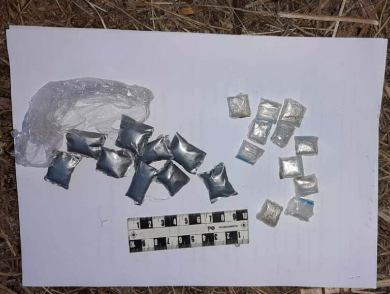 Молодая пара из Астрахани пыталась заработать на наркотиках