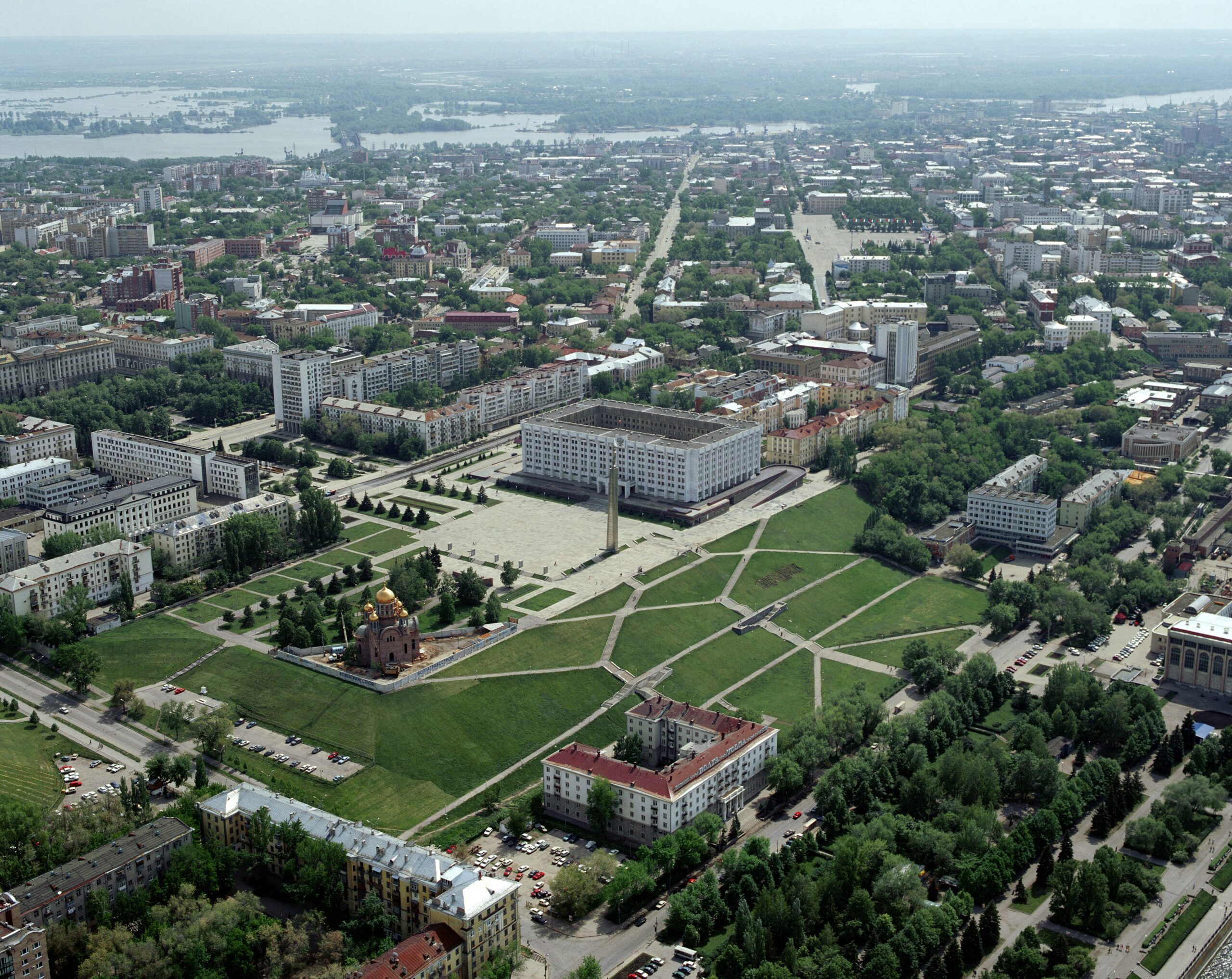 Самара зеленая. Площадь Куйбышева Самара с высоты птичего полёта. Площадь Куйбышева Самара сверху. Площадь Куйбышева Самара с птичьего полета. Отрадный Самарская область с высоты.