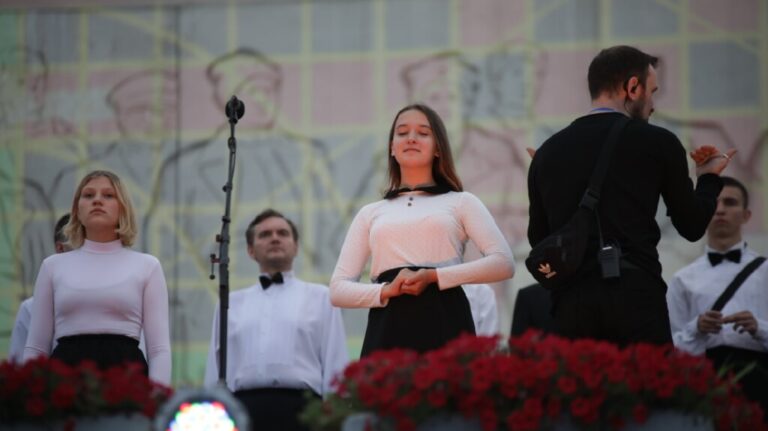 Участниками победного концерта на Мамаевом кургане стали волгоградские артисты