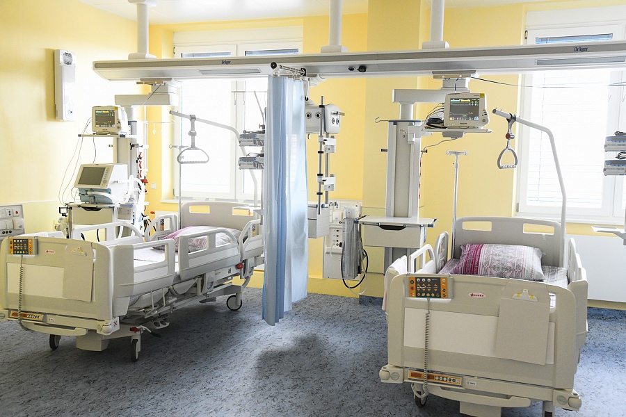 Министр здравоохранения посетил новый центр трансплантологии и диализа в Волжском