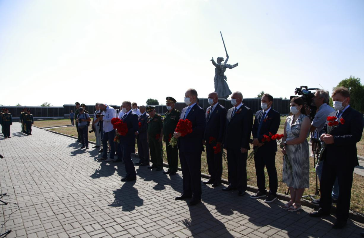 На Мамаевом кургане открыли памятник в честь жителей Адыгеи, участвующих в битве на Волге
