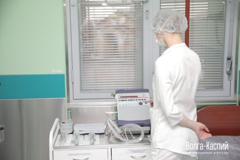 В Волгоградской области за сутки насчитали более сотни зараженных коронавирусом