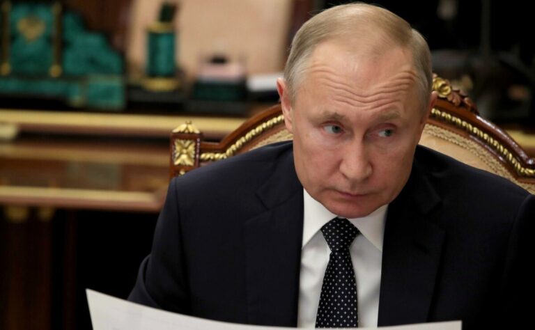 Большую пресс-конференцию Путина обещают провести в очном формате