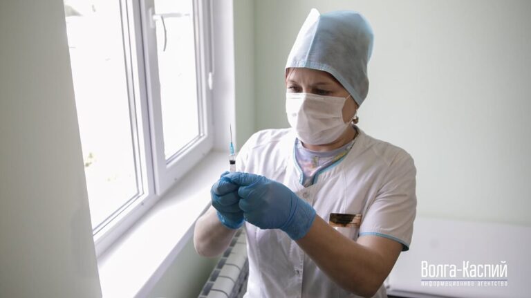 В Волгоградской области от гриппа привили всего около 20 процентов жителей