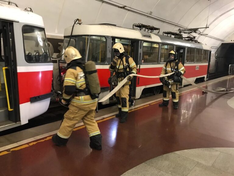 В Волгограде инсценируют ЧП на подземной станции