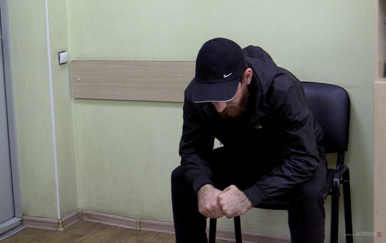 «Травмы нанес по ошибке»: в Волгограде задержали подозреваемого в избиении пенсионера