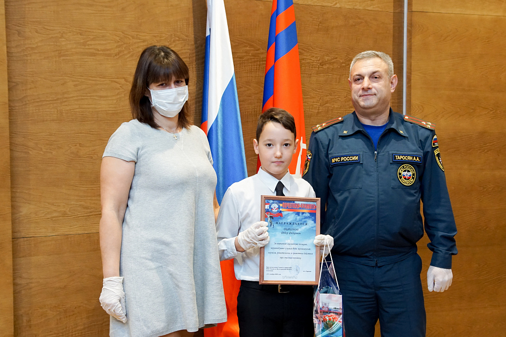 «Дети-герои». Юные жители Волгоградской области отмечены наградами Совета Федерации