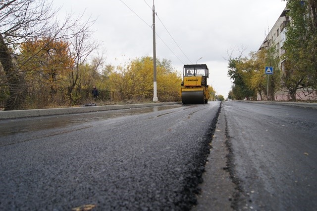 В Волгограде завершен ремонт дороги по улице Жолудева