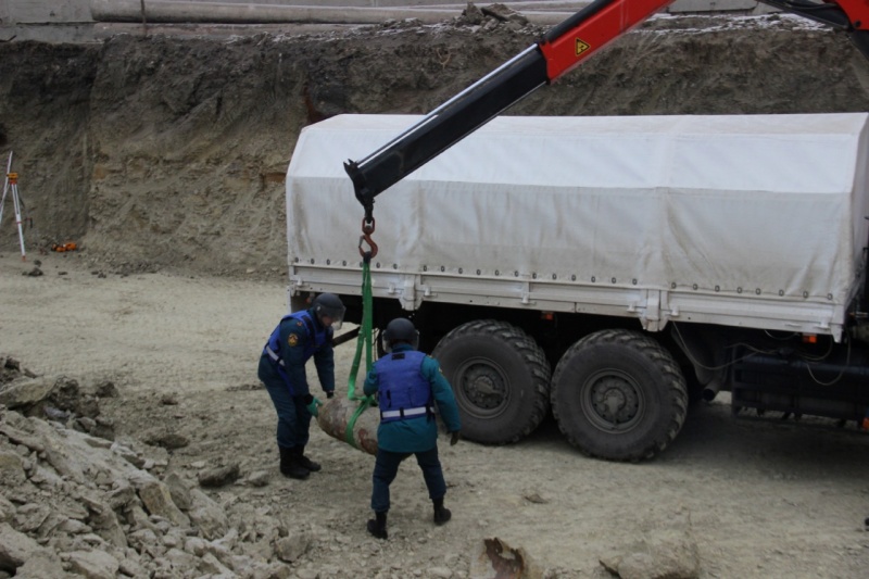 В Волгограде на Тарифной нашли 250-килограммовую авиабомбу