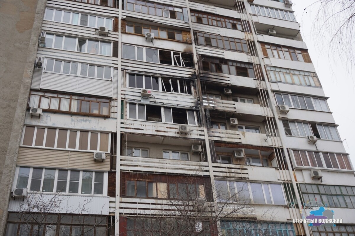 Непотушенная сигарета стала причиной серьезного пожара в центре Волжского