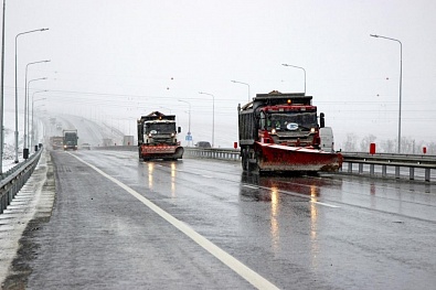 Не расслабляемся: непогода продолжает держать волгоградских водителей в напряжении