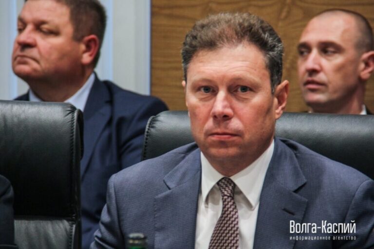 Прокуратура требует возврата незаконно полученных средств бывшим депутатом Волгоградской области