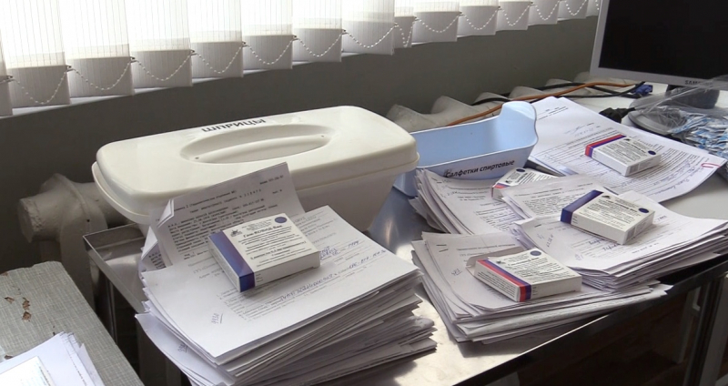 Медсестра из Волгограда попалась на подделке сертификата о вакцинации