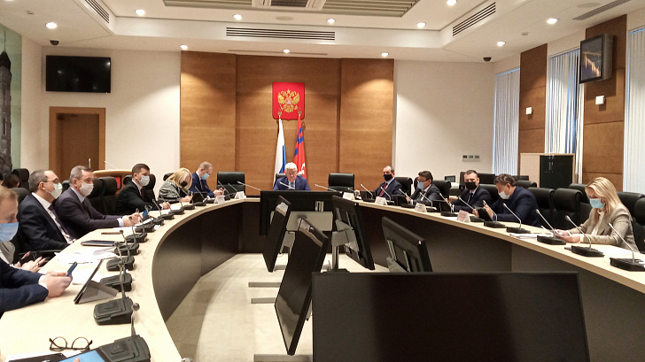 Волгоградский областной суд «отфутболил» главного по налогам депутата