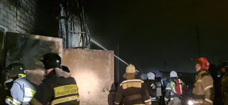 В Волгограде при пожаре на нефтезаводе сгорел рабочий