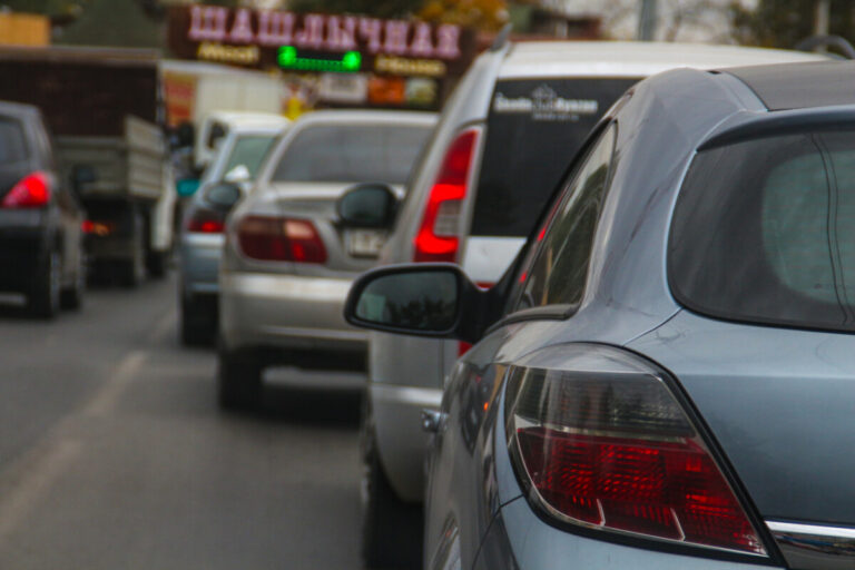 Автокредиты в России становятся доступнее: ставки падают, суммы растут