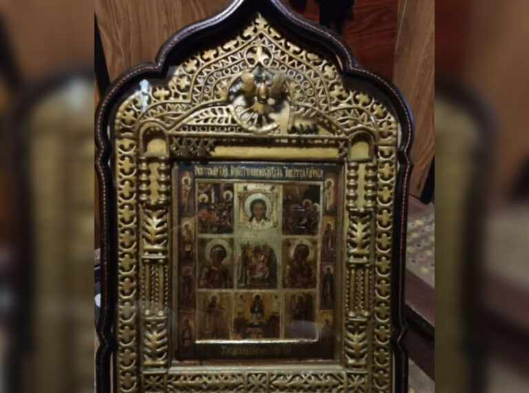 Астраханский селянин выставил на продажу старинную икону за 50 миллионов рублей