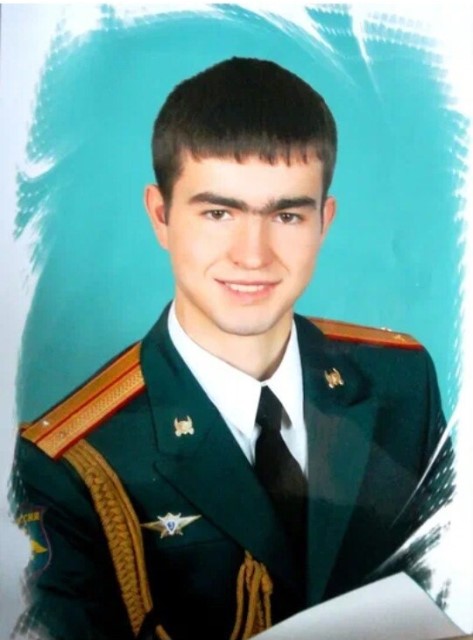 Под Волгоградом семье погибшего на Украине майора передали Орден Мужества