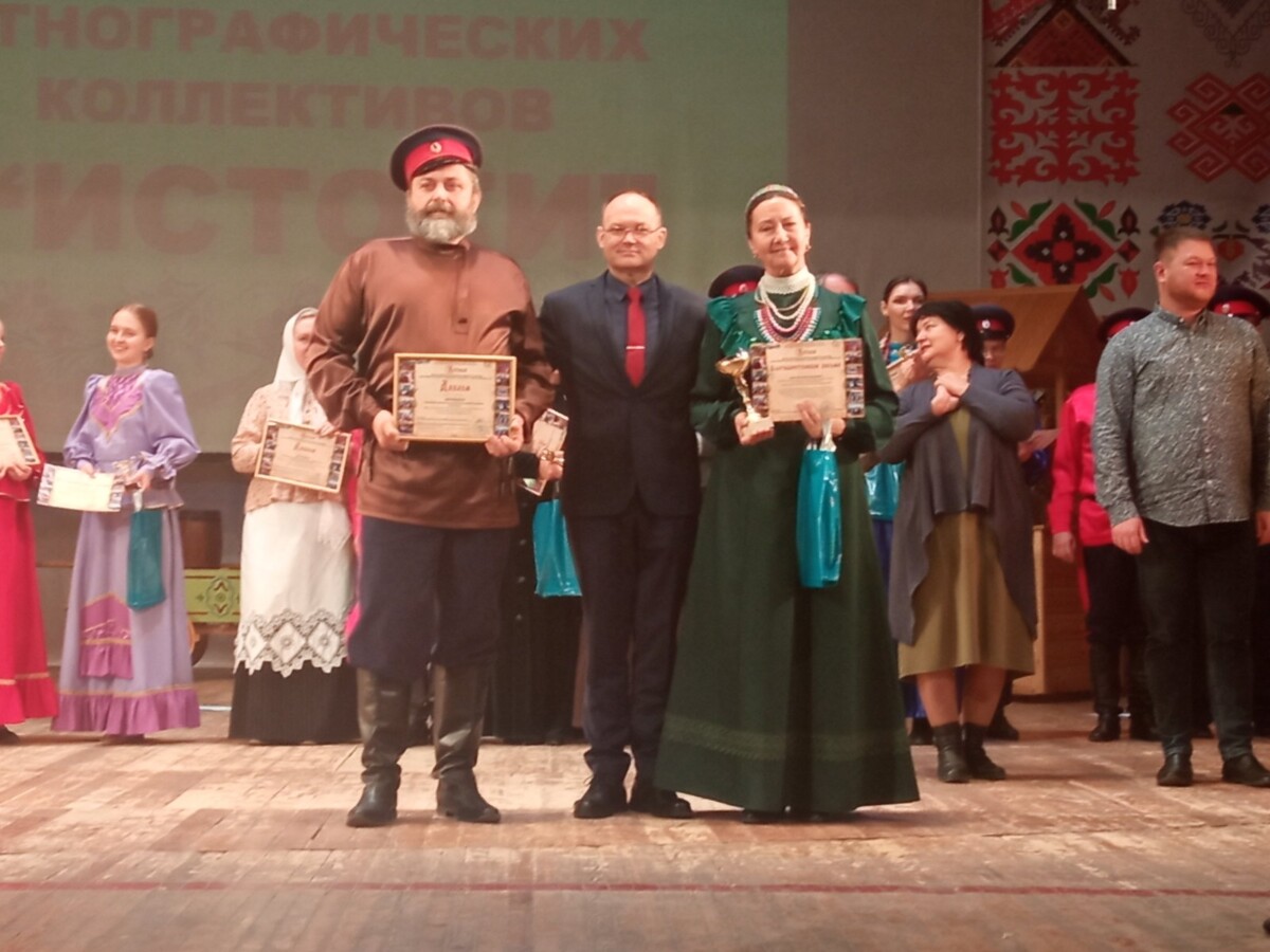 В Волгограде прошёл областной смотр-конкурс фольклорно-этнографических коллективов "ИСТОКИ"