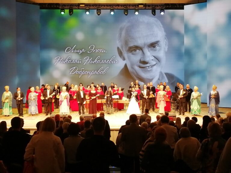 Волгоградцы высоко оценили концертную программу памяти Николая Добронравова