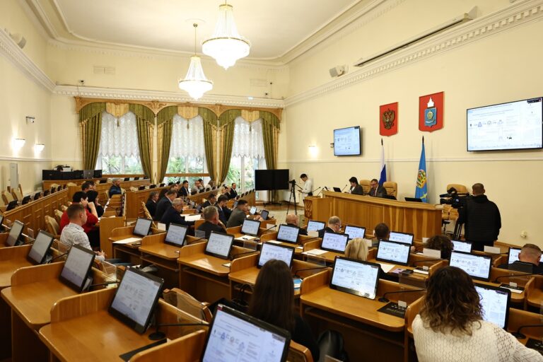 Участники СВО бесплатно получили земельные участки в Астраханской области