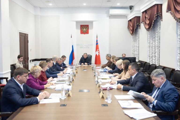 Губернатор рассмотрел вопросы развития спорта и физкультуры в Волгоградской области