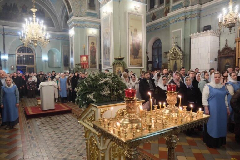В Астрахани прошли Рождественские богослужения