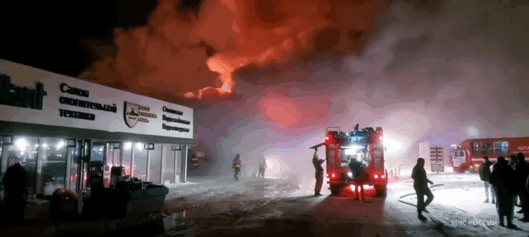 Пожар на строительном рынке «Тулака»: подробности происшествия