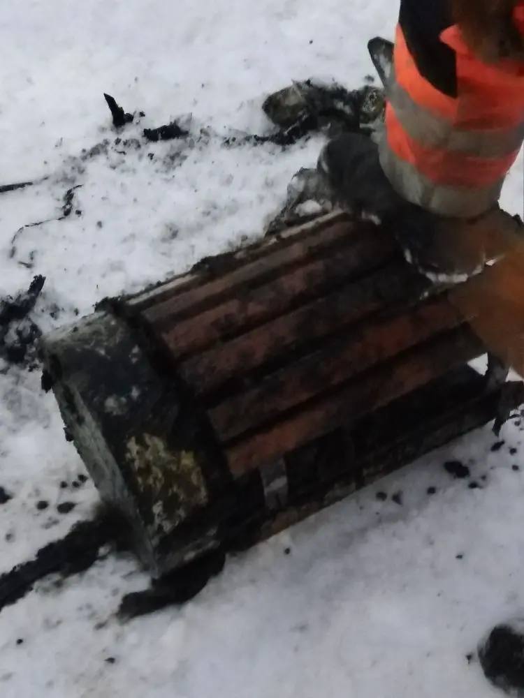 Засор канализации в Краснооктябрьском районе Волгограда ликвидировали после неожиданной находки