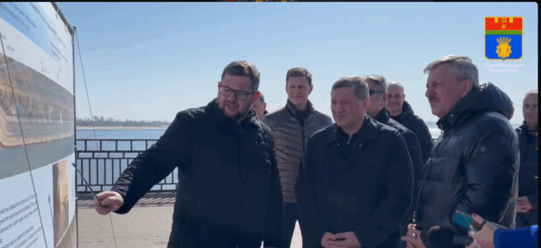 Руководство Волгограда обсудило планы по благоустройству центральных общественных пространств