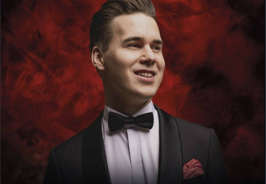 Иван Дятлов исполнит романтические хиты для волгоградских женщин 8 марта