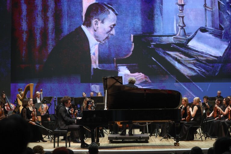 Программа «Приношение Рахманинову» собрала полный зал