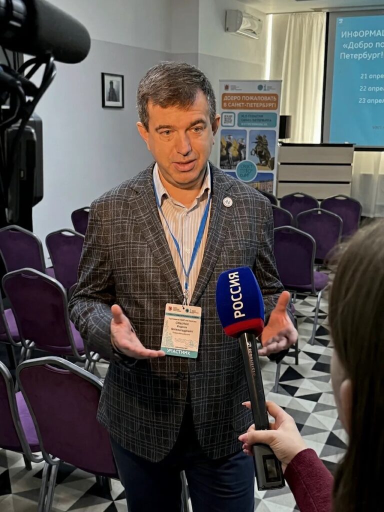 Санкт-Петербург представил свои новинки в Астрахани