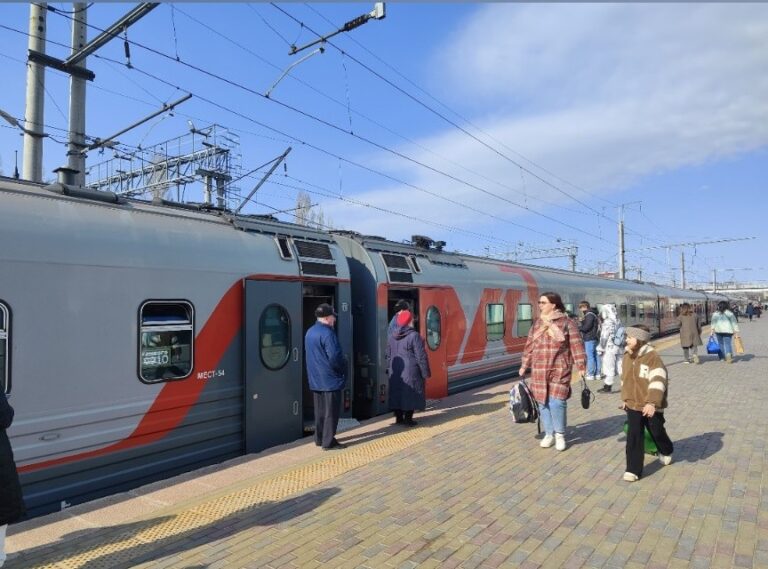 На майские праздники назначены дополнительные поезда из Волгограда и Саратова в Москву