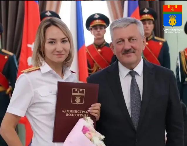 Глава Волгограда поздравил следователей и рассказал о кадетских классах